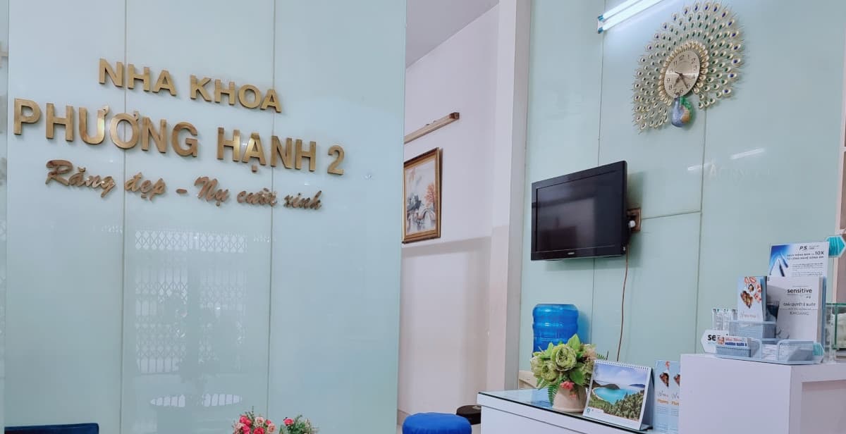 Nha Khoa Phương Hạnh Plus
