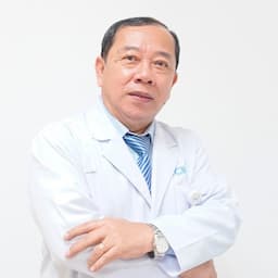 Bác sĩ chuyên khoa II Lê Kim Sang