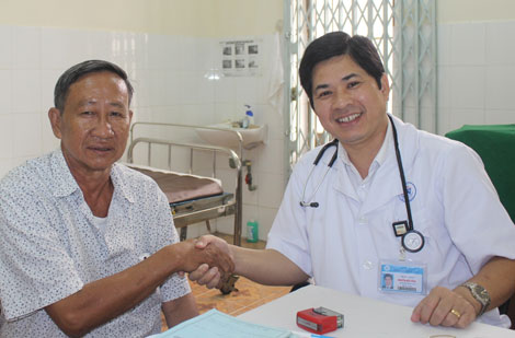 Bác sĩ Nguyễn Đức Công có thế mạnh khám chữa suy giãn tĩnh mạch chân