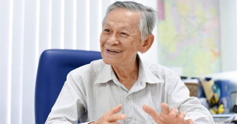 Bác sĩ Nhan Trừng Sơn đã ngoài 80 tuổi nhưng vẫn còn minh mẫn và được nhiều bệnh nhân tin tưởng.